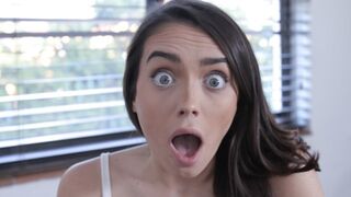 Babysitter csajok a óriási faszon - teamskeet kalandjai