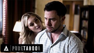 Szexkedvelő Világos Szőke Csábít El Törékeny Tanácsadót Sötét Múlttal a Pure Taboo Legújabb Videójában