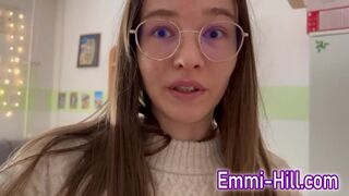 Tini fősulis maca extrém spriccelése tanárral