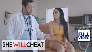 She Will Cheat: Gabi Paltrova Vadító Dokija Tudja, Hogy Nem Gyógyszerre, Hanem Durva Szexre Vágyik